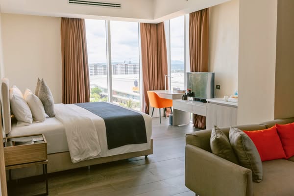 Acacia Hotel Manila